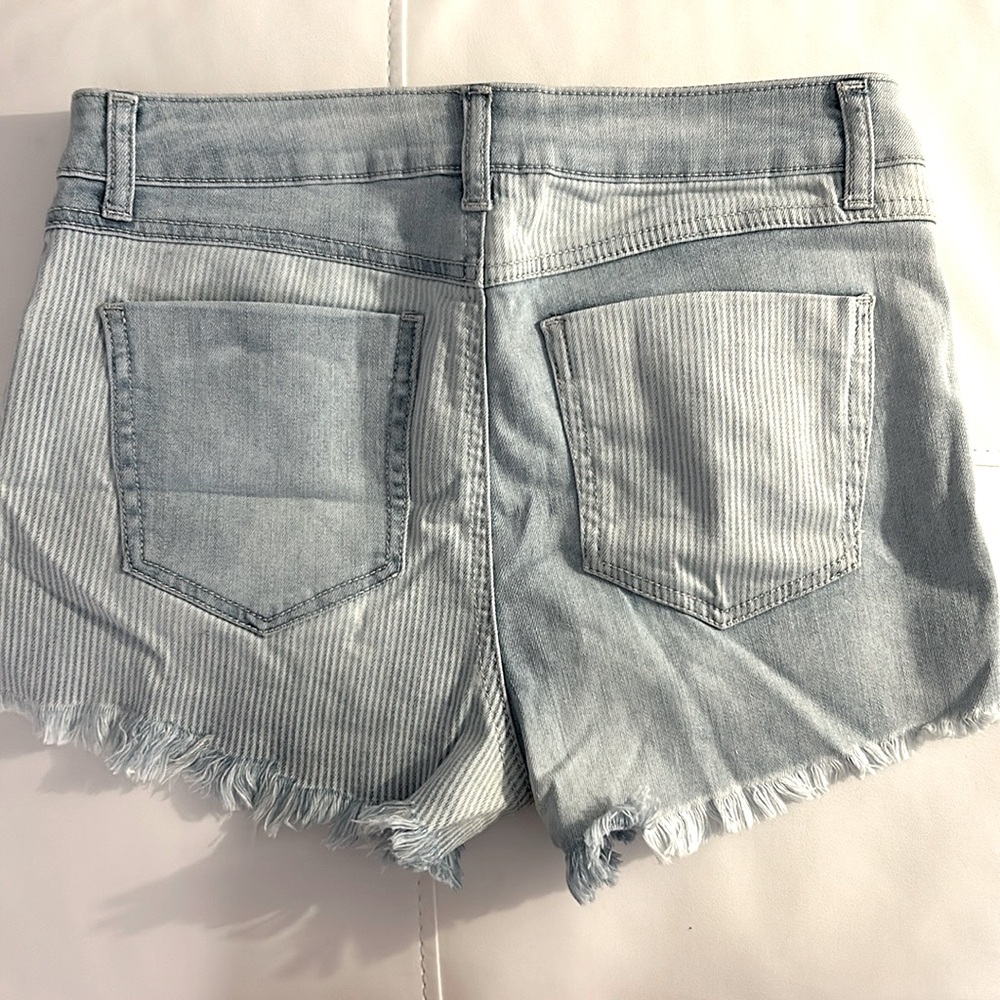 Rewash High Rise Denim Shorts - Picture 2 of 6